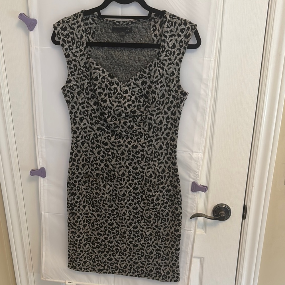 Forever 21 Black and Silver Bodycon V-Neck Mini Dress